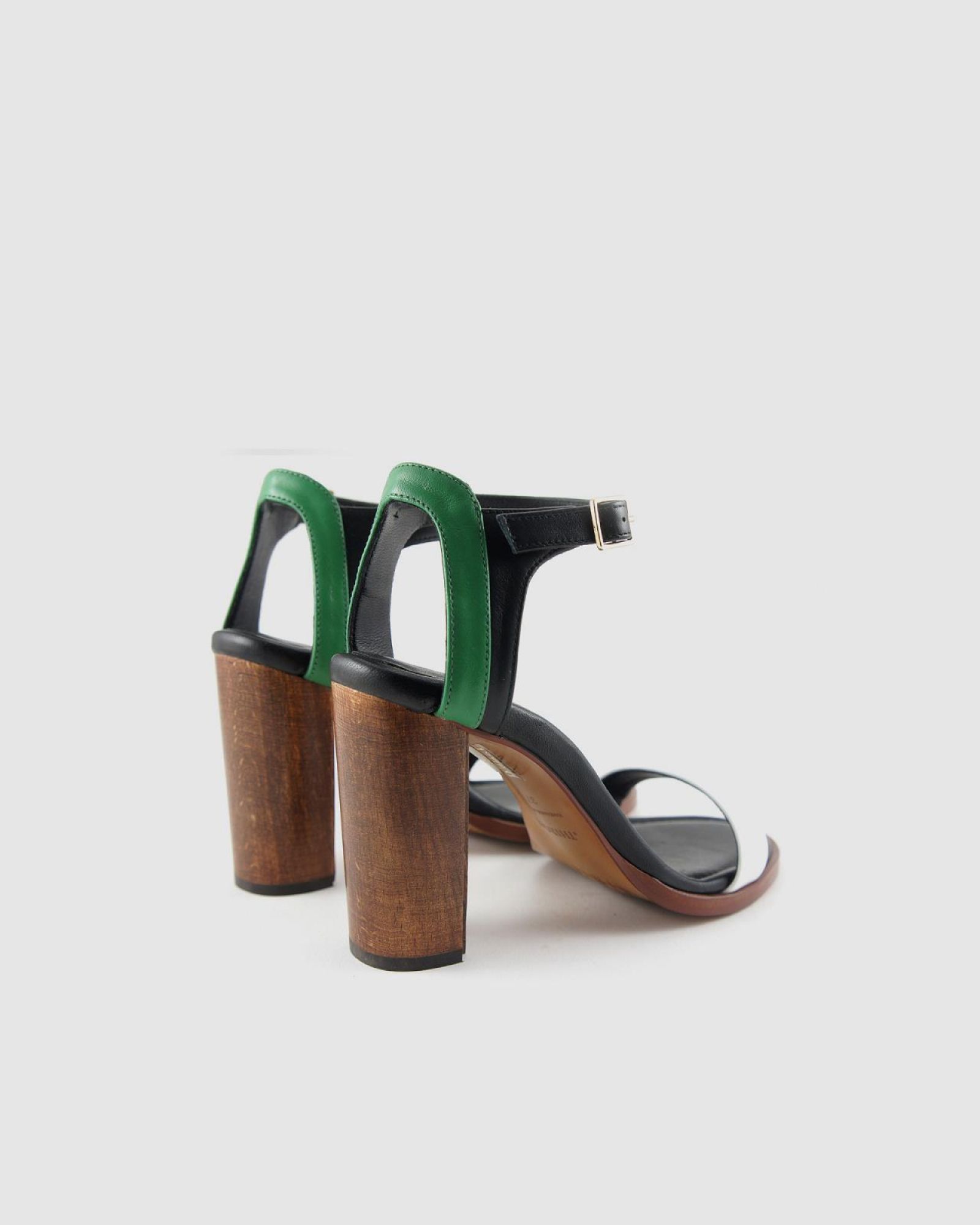 THIRON Elena 010125